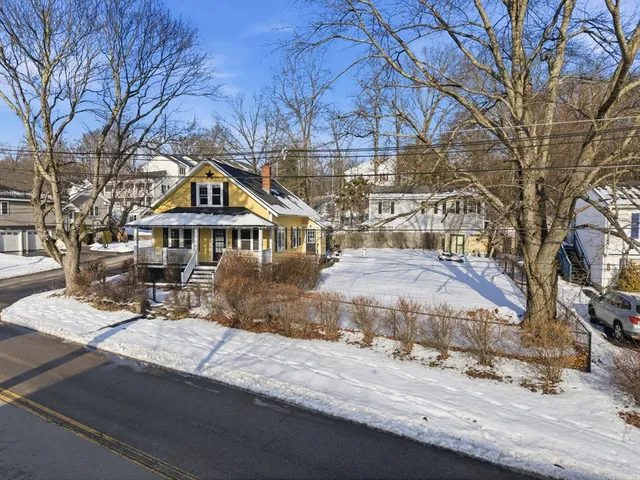 $525,000 | 143 Commonwealth Avenue, Worcester, MA 01604