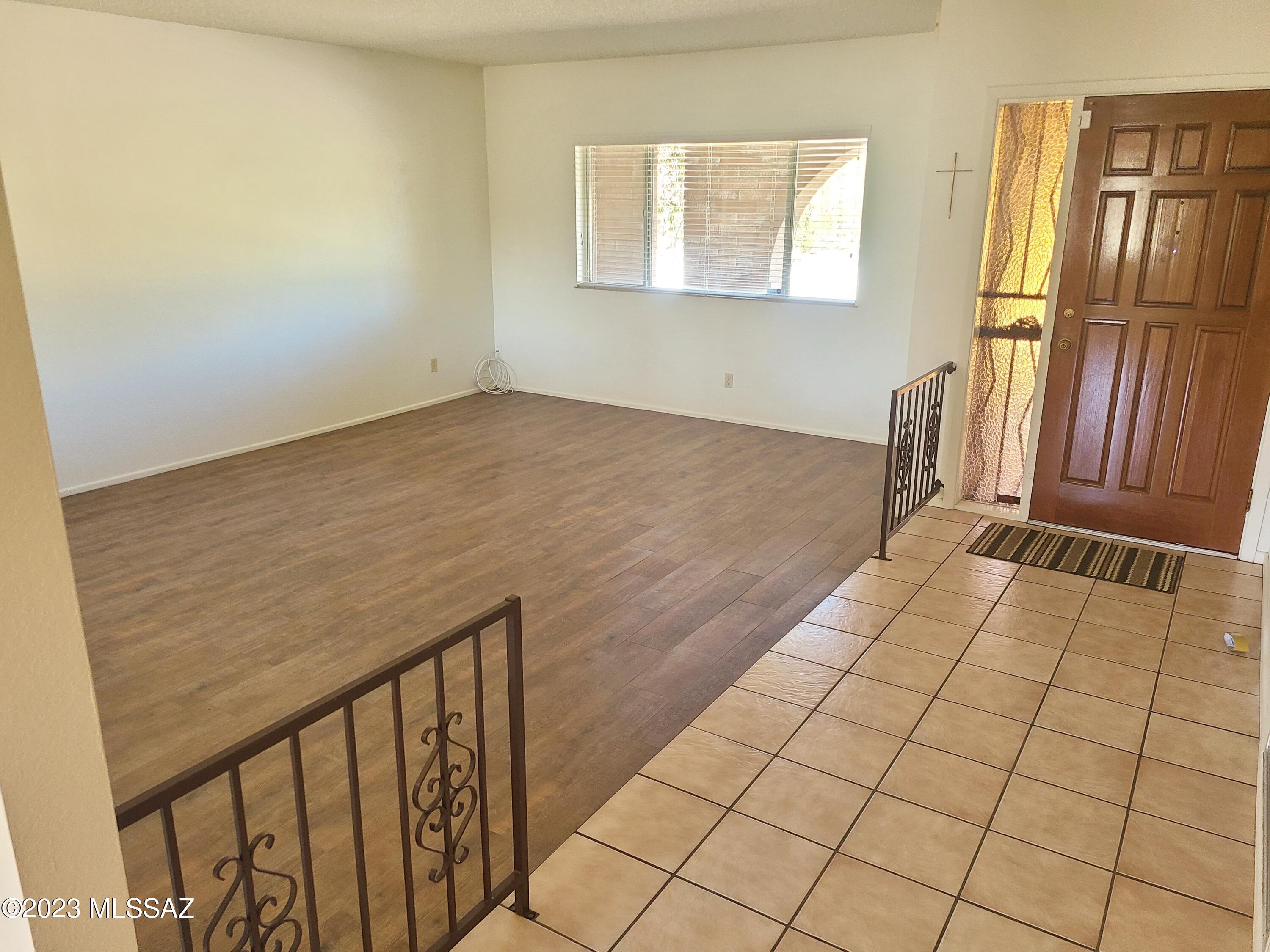 11364 East Prince Road Tucson, AZ 85749 - Photo 5 of 30 Gallery Image 5