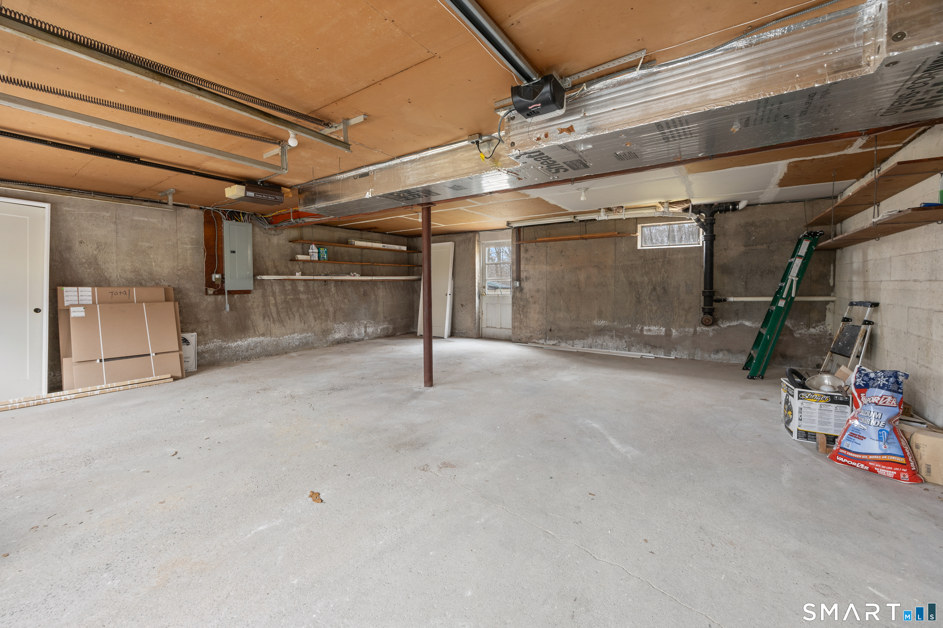 90 Troiano Road Hamden, CT 06518 - Photo 27 of 30