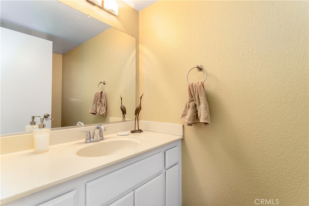 638 West Virginia Street Rialto, CA 92376 - Photo 24 of 29