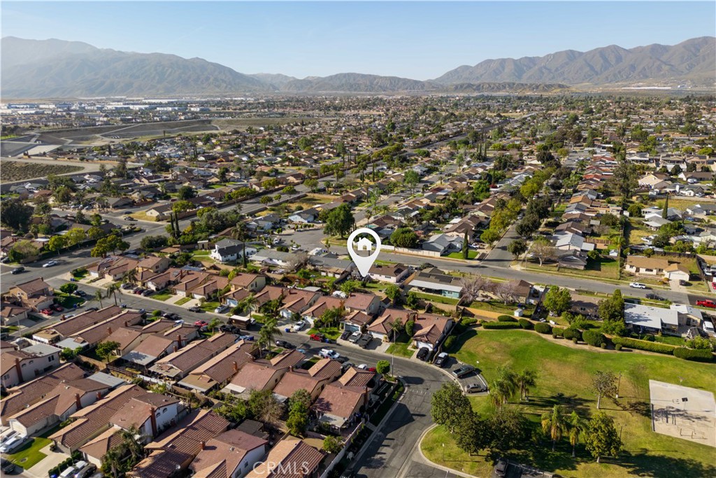 638 West Virginia Street Rialto, CA 92376 - Photo 3 of 29