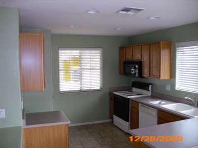 2311 West Apollo Road Phoenix, AZ 85041 - Photo 5 of 12 KITCHEN