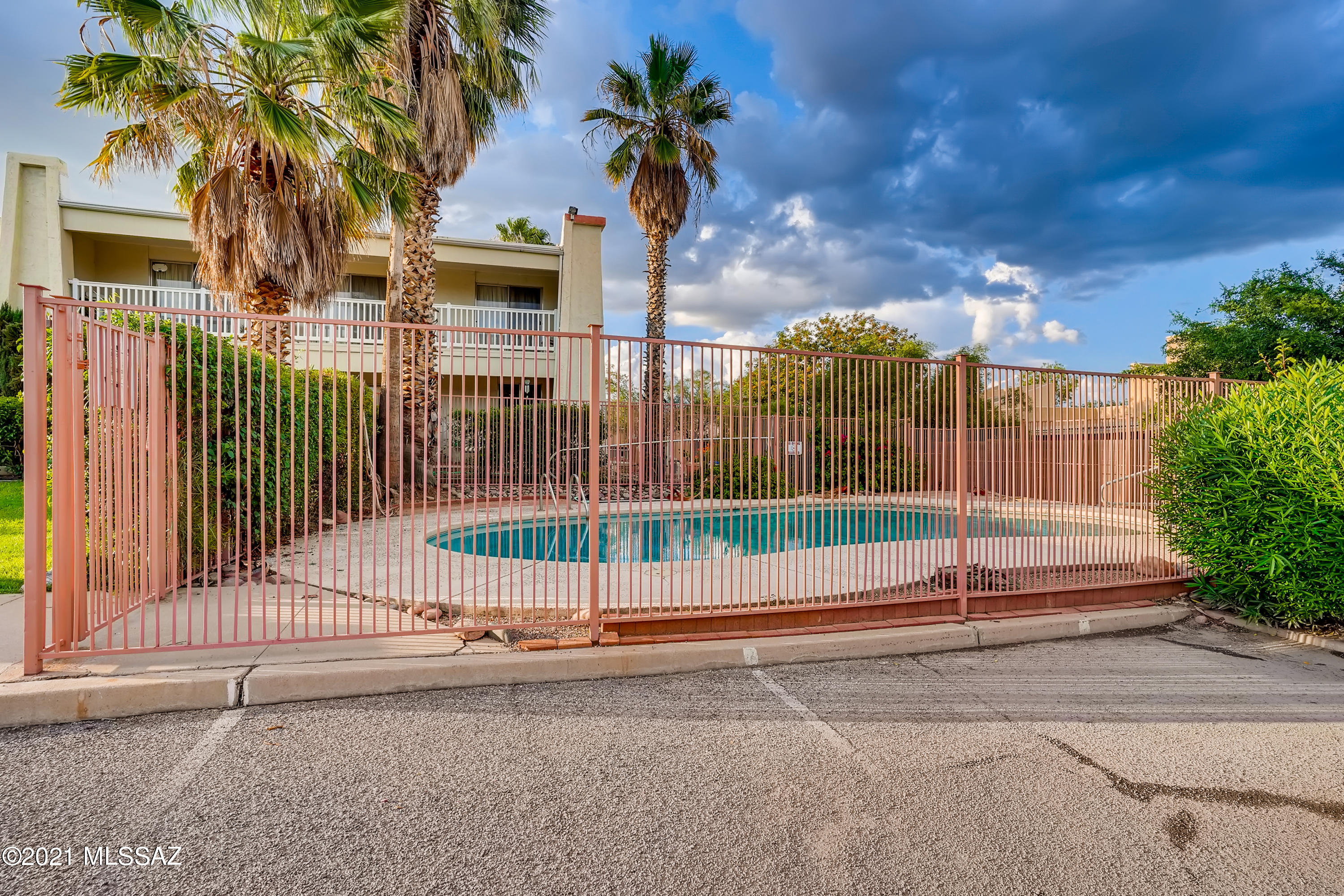 625 South Prudence Road, Unit 202 Tucson, AZ 85710 - Photo 33 of 33
