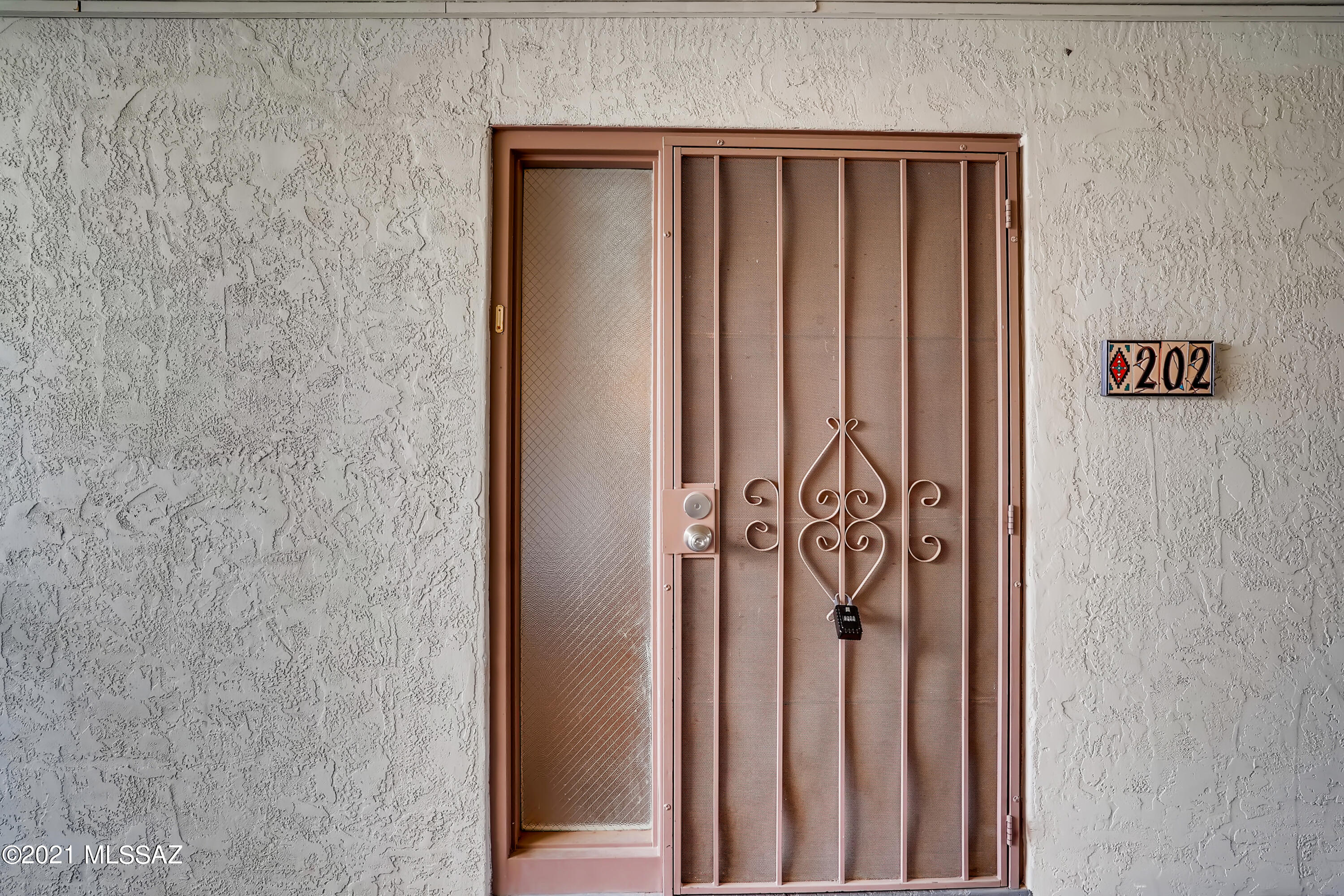 625 South Prudence Road, Unit 202 Tucson, AZ 85710 - Photo 4 of 33