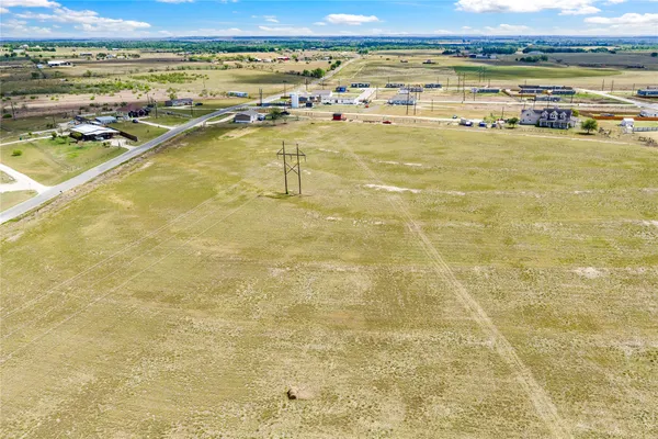 $850,000 | 5101 County Road 463, Elgin, TX 78621