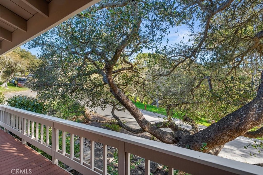 498 Croyden Lane Cambria, CA 93428 - Photo 12 of 68