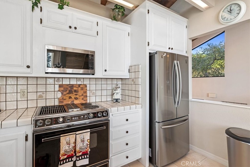 498 Croyden Lane Cambria, CA 93428 - Photo 34 of 68