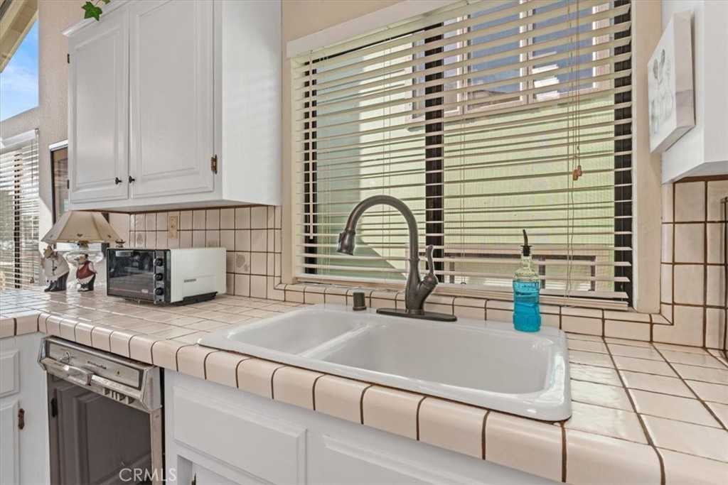 498 Croyden Lane Cambria, CA 93428 - Photo 35 of 68