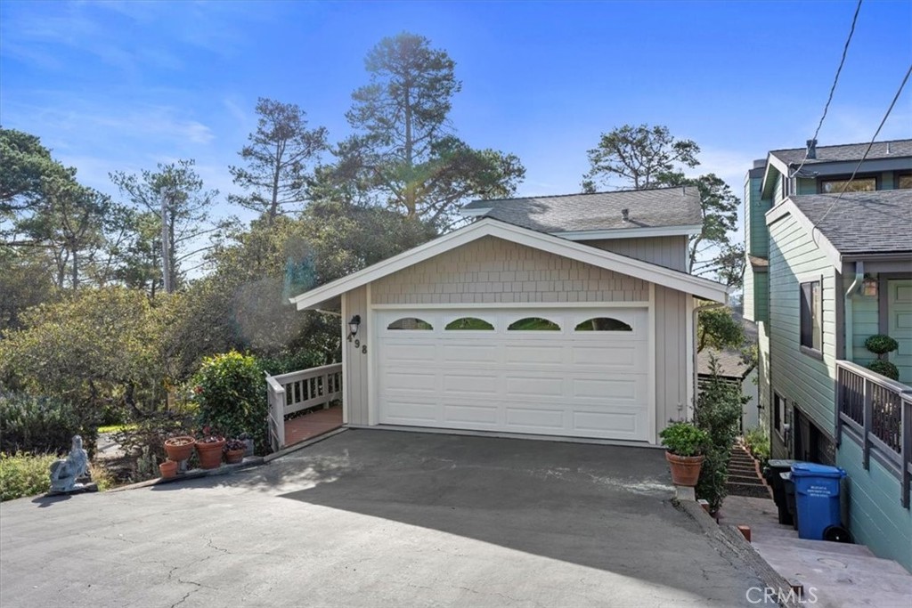 498 Croyden Lane Cambria, CA 93428 - Photo 6 of 68