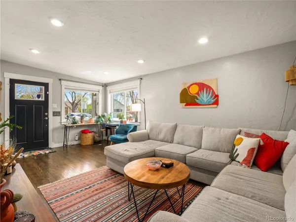$600,000 | 6009 Carr Street, Arvada, CO 80004