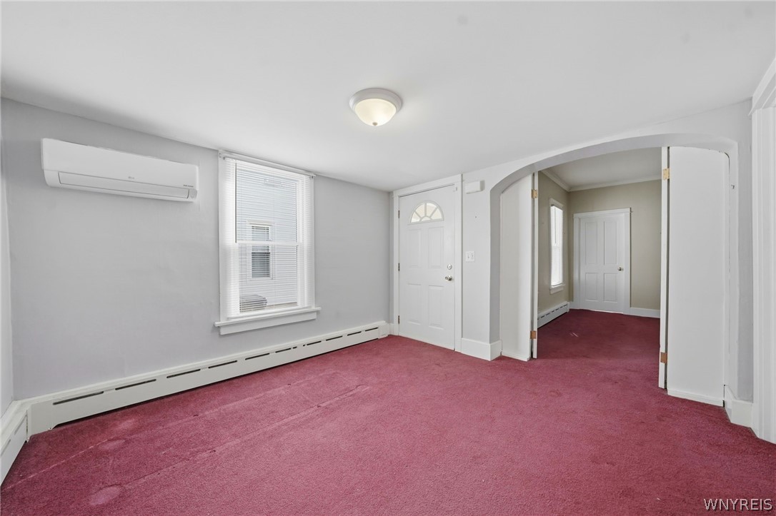 176 Adam Street Tonawanda, NY 14150 - Photo 7 of 46 Dining Room