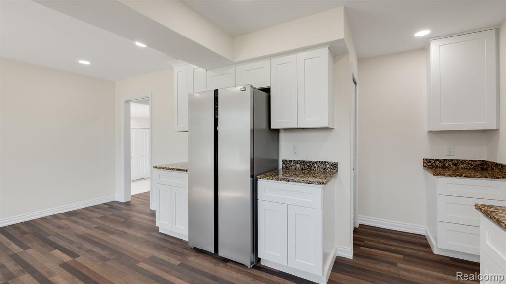 2164 East Hamlin Road Rochester Hills, MI 48307 - Photo 10 of 34