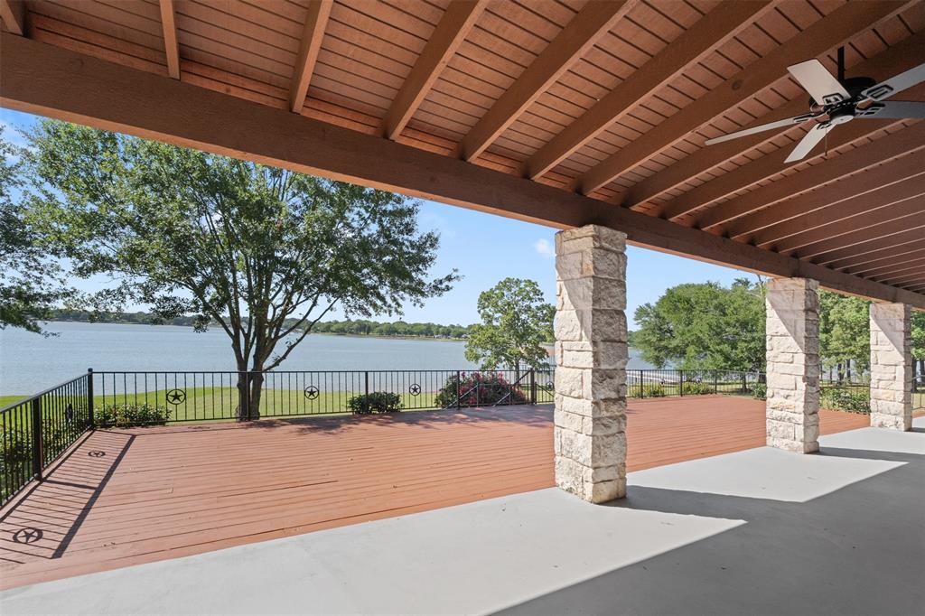 14354 Ridge Lane Malakoff, TX 75148 - Photo 23 of 40 a view of backyard with large tree