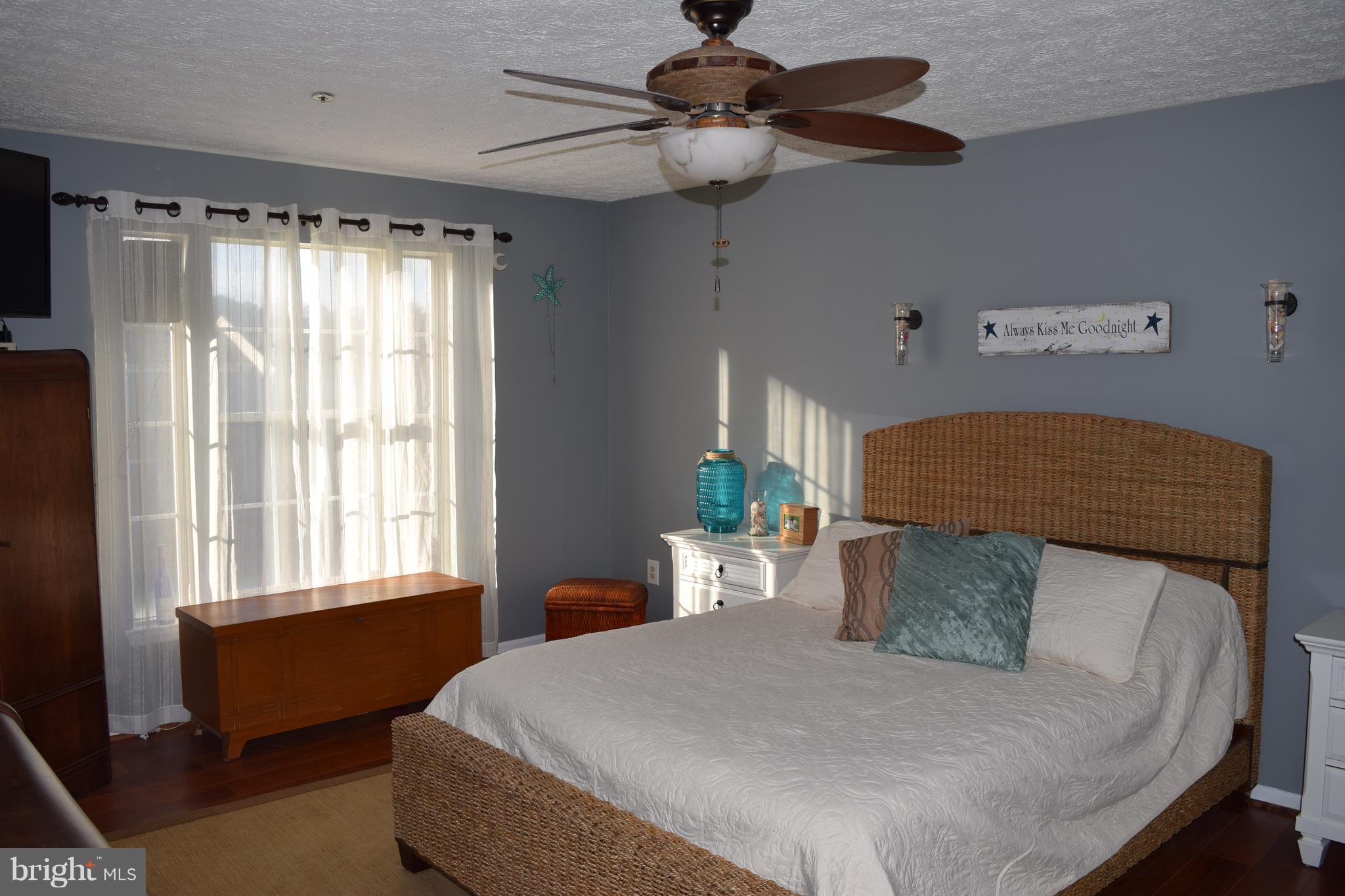 835 Deering Road, Unit 8F Pasadena, MD 21122 - Photo 11 of 19 Bedroom (Master)