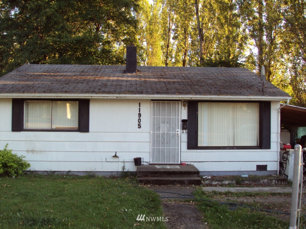 11905 Renton Avenue South Seattle, WA 98178 - Photo 1 of 1 Gallery Image 1