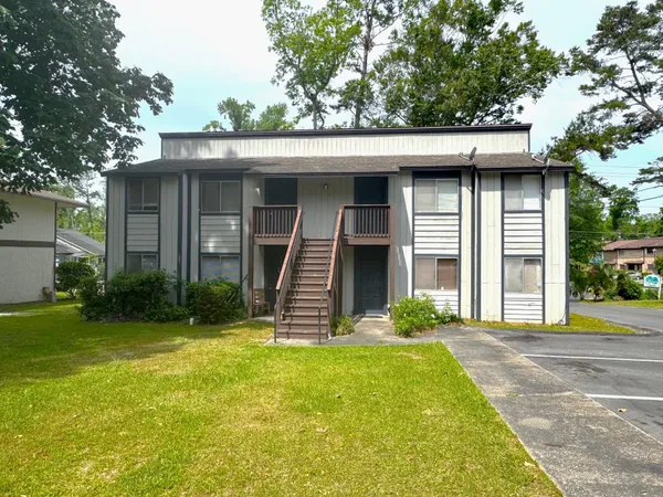 $1,250 | 1401 Lazy Brook, Unit D, Tallahassee, FL 32301
