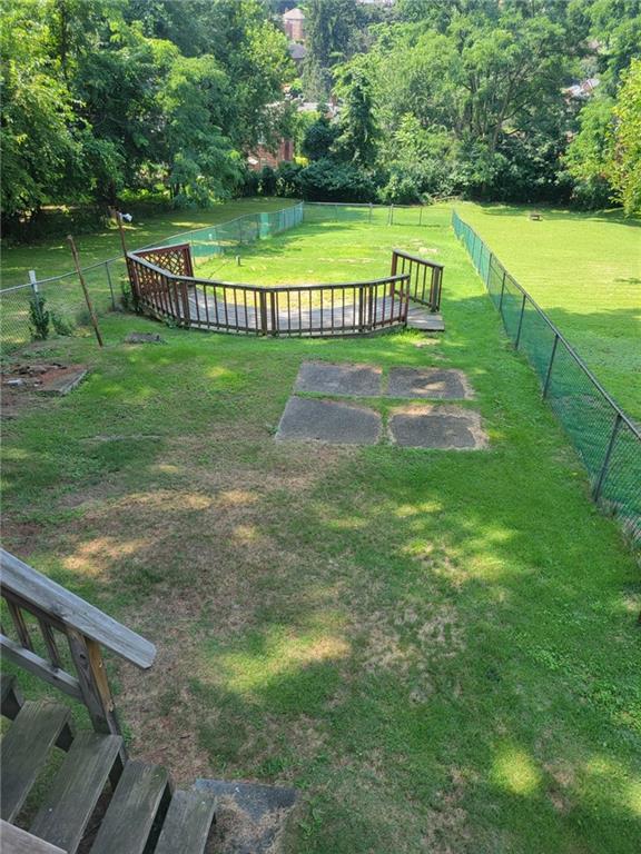 35 West Willock Road Pittsburgh, PA 15227 - Photo 20 of 20 Back yard