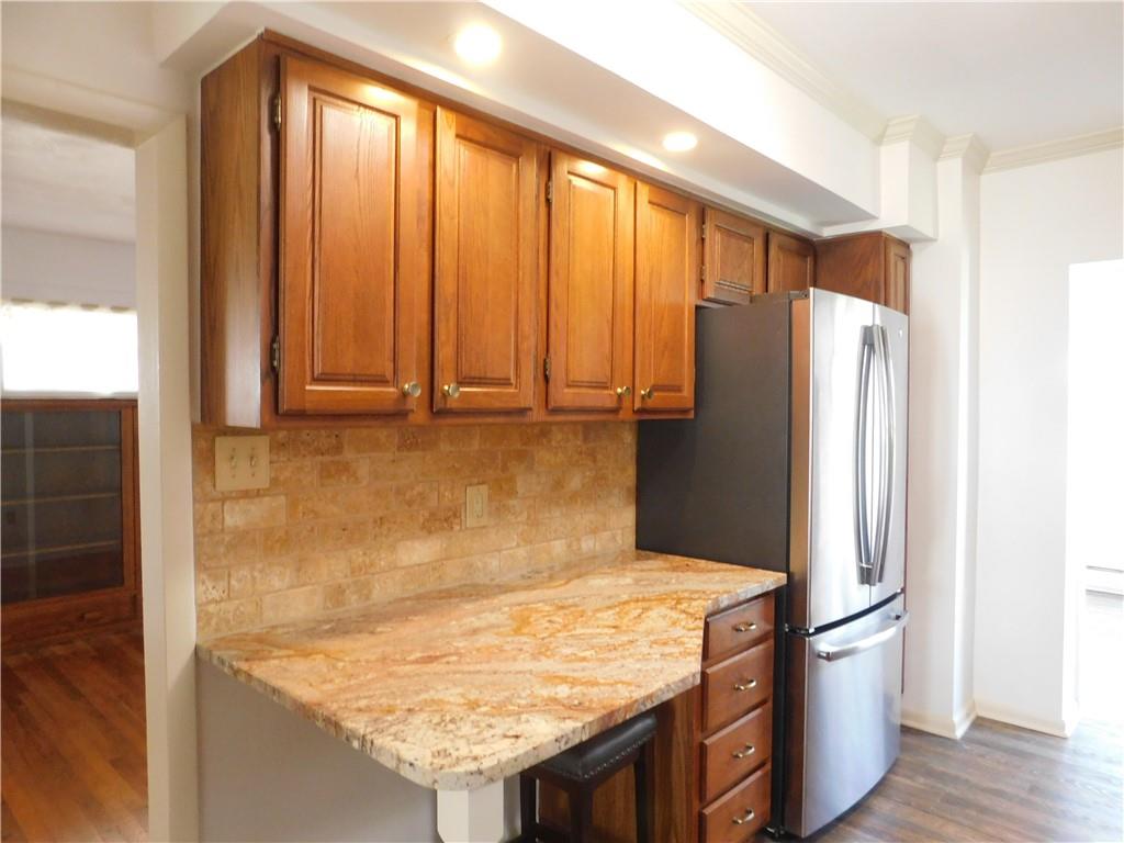 35 West Willock Road Pittsburgh, PA 15227 - Photo 7 of 20 Gallery Image 7