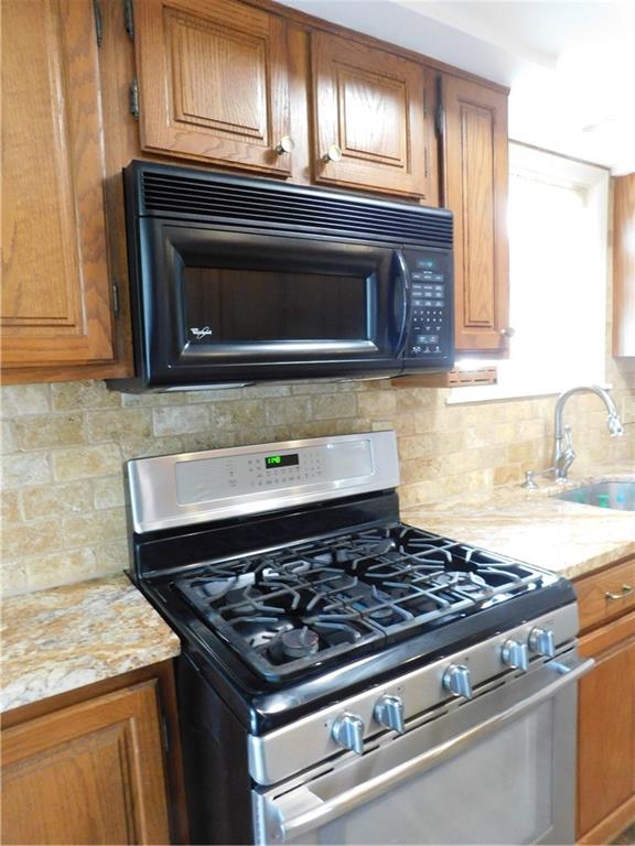 35 West Willock Road Pittsburgh, PA 15227 - Photo 8 of 20 All appliances are included