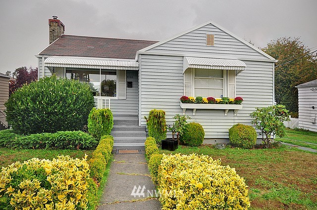 3920 Southwest Portland Street Seattle, WA 98136 - Photo 1 of 10 Gallery Image 1
