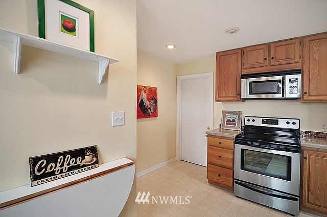 3920 Southwest Portland Street Seattle, WA 98136 - Photo 4 of 10 Gallery Image 4