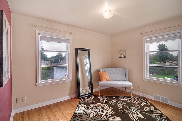 3920 Southwest Portland Street Seattle, WA 98136 - Photo 7 of 10 Gallery Image 7