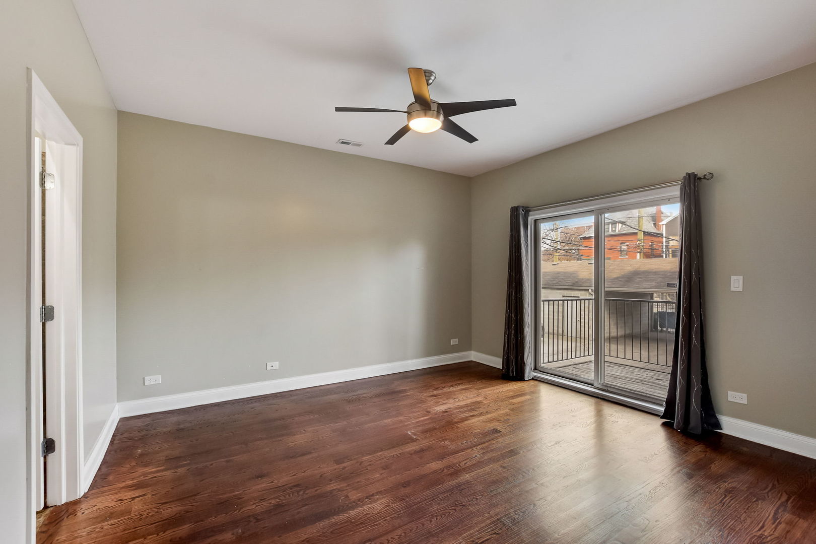 4145 South Wabash Avenue, Unit 1N Chicago, IL 60653 - Photo 17 of 32