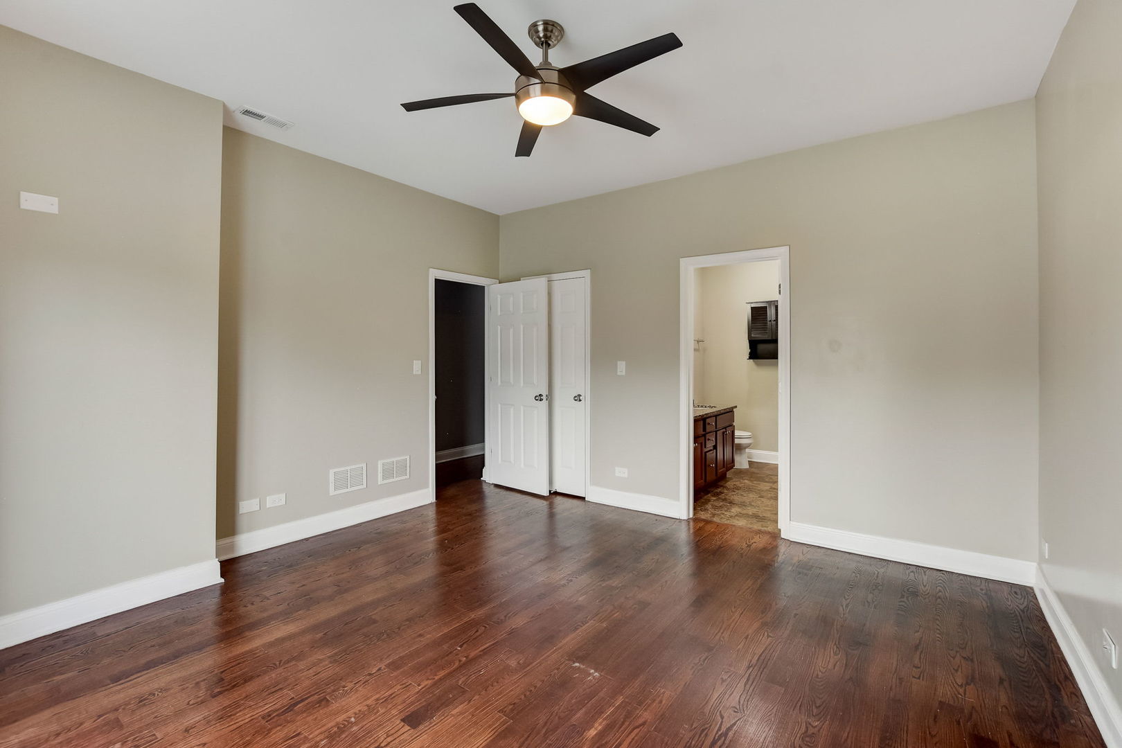 4145 South Wabash Avenue, Unit 1N Chicago, IL 60653 - Photo 18 of 32