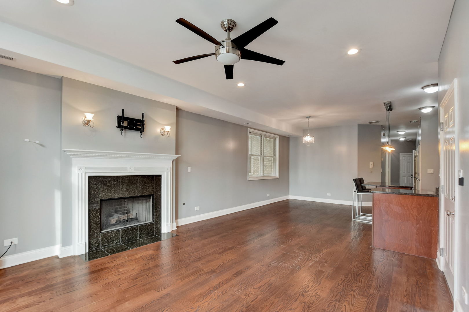 4145 South Wabash Avenue, Unit 1N Chicago, IL 60653 - Photo 5 of 32