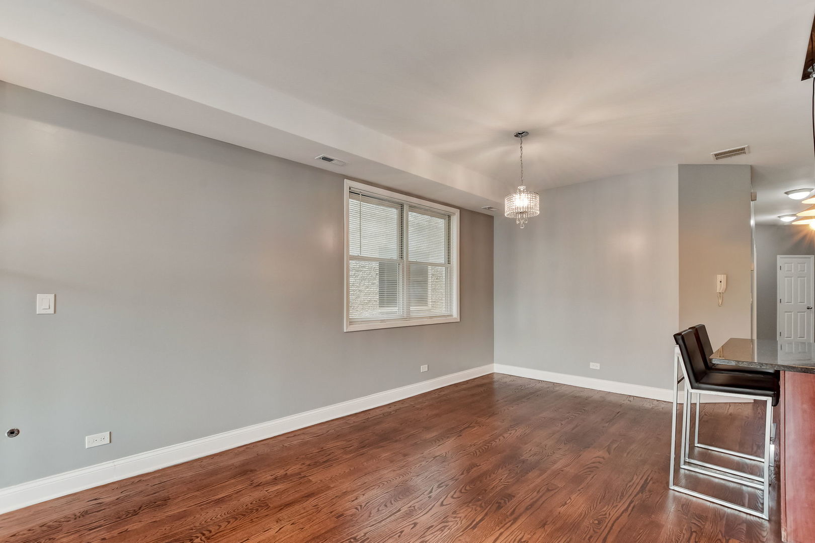 4145 South Wabash Avenue, Unit 1N Chicago, IL 60653 - Photo 8 of 32