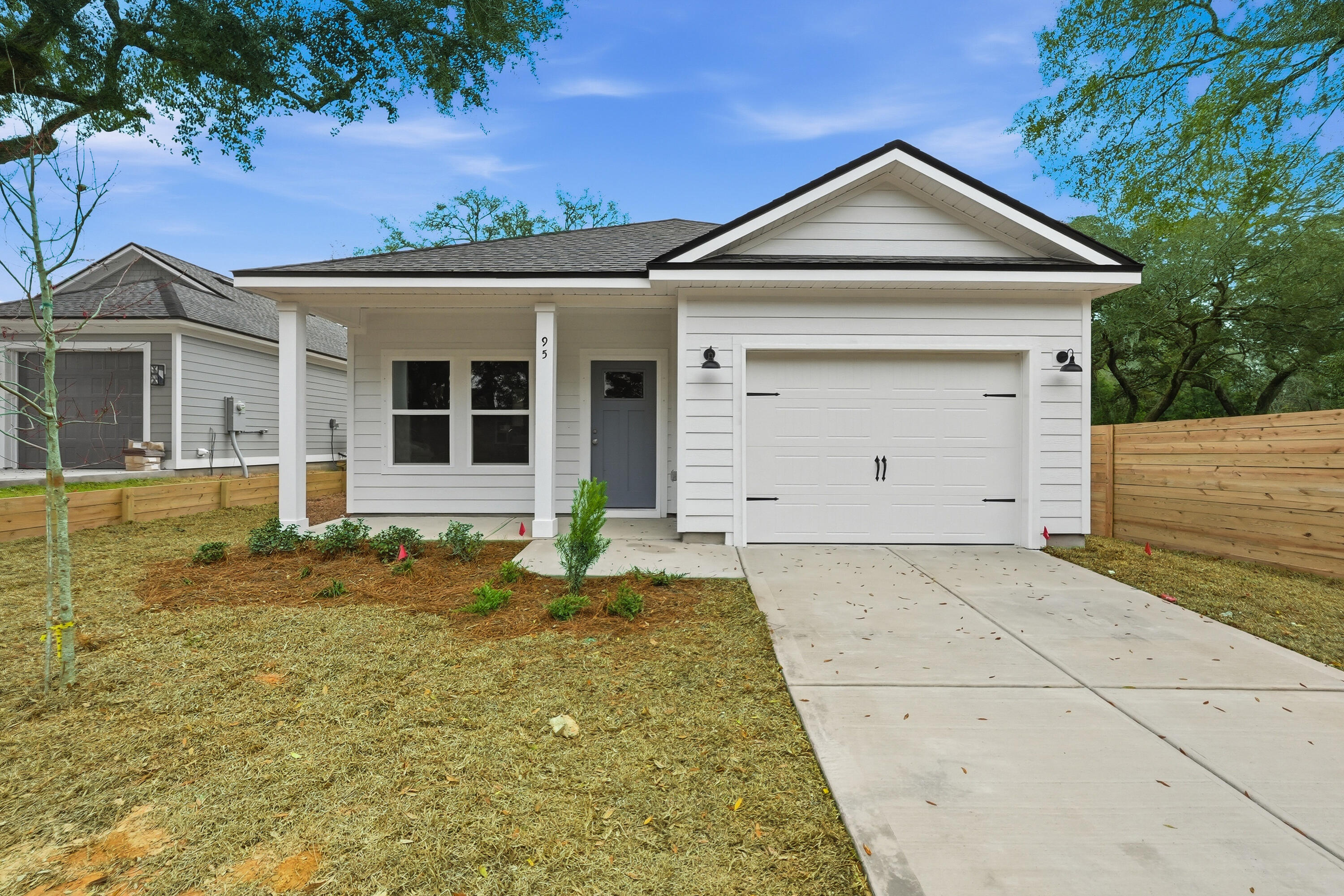 95 Live Oak Street Freeport, FL 32439 - Photo 1 of 19 95 live oak-2