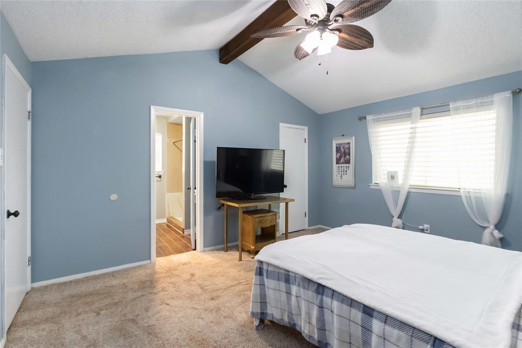821 Ridge Court Bedford, TX 76021 - Photo 16 of 23