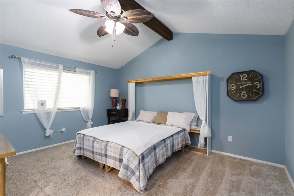 821 Ridge Court Bedford, TX 76021 - Photo 17 of 23