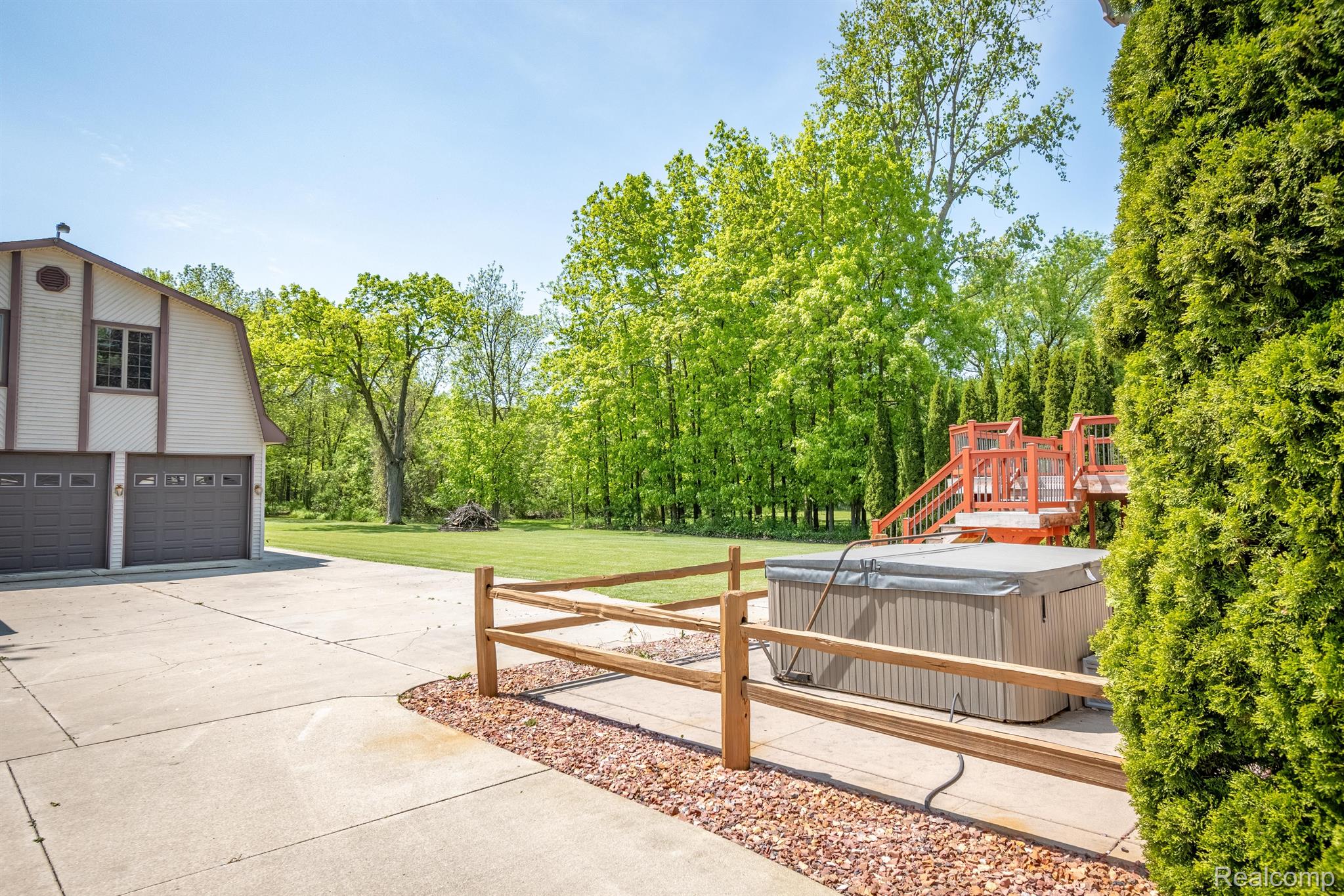 4133 Lahring Road Linden, MI 48451 - Photo 32 of 53
