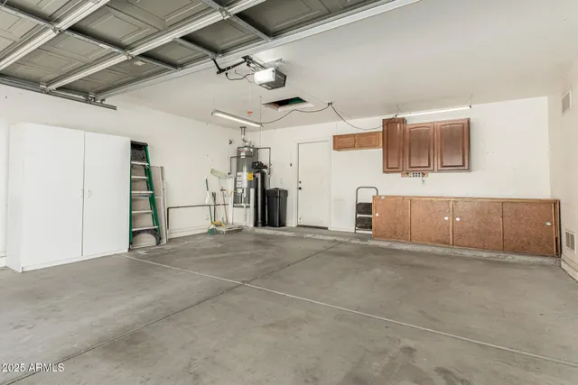 $433,900 | 823 West 14th Avenue, Apache Junction, AZ 85120