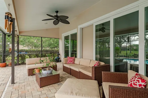 $800,000 | 6617 Thoroughbred Loop, Odessa, FL 33556