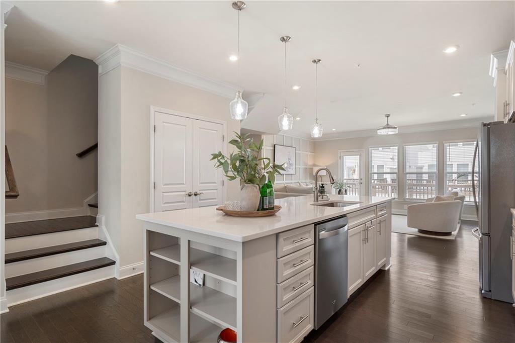 617 Hanlon Way Alpharetta, GA 30009 - Photo 15 of 41