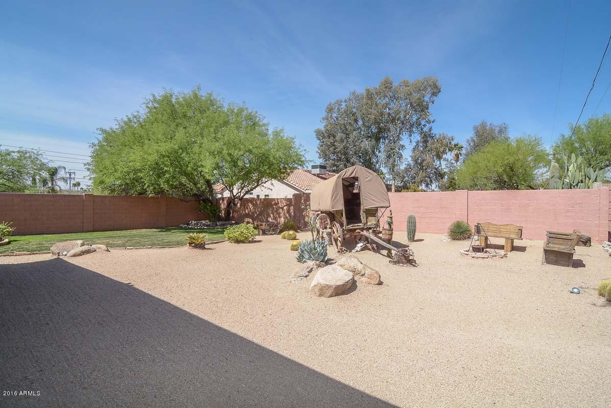 840 East Roberts Road Phoenix, AZ 85022 - Photo 50 of 52 Backyard