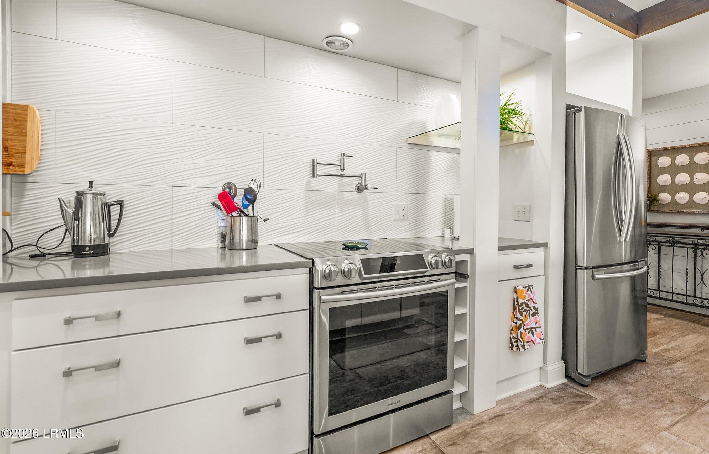 39 Colony Gardens Road, Unit A Beaufort, SC 29907 - Photo 19 of 53 DSC06452-73-1.jpg-SMALL