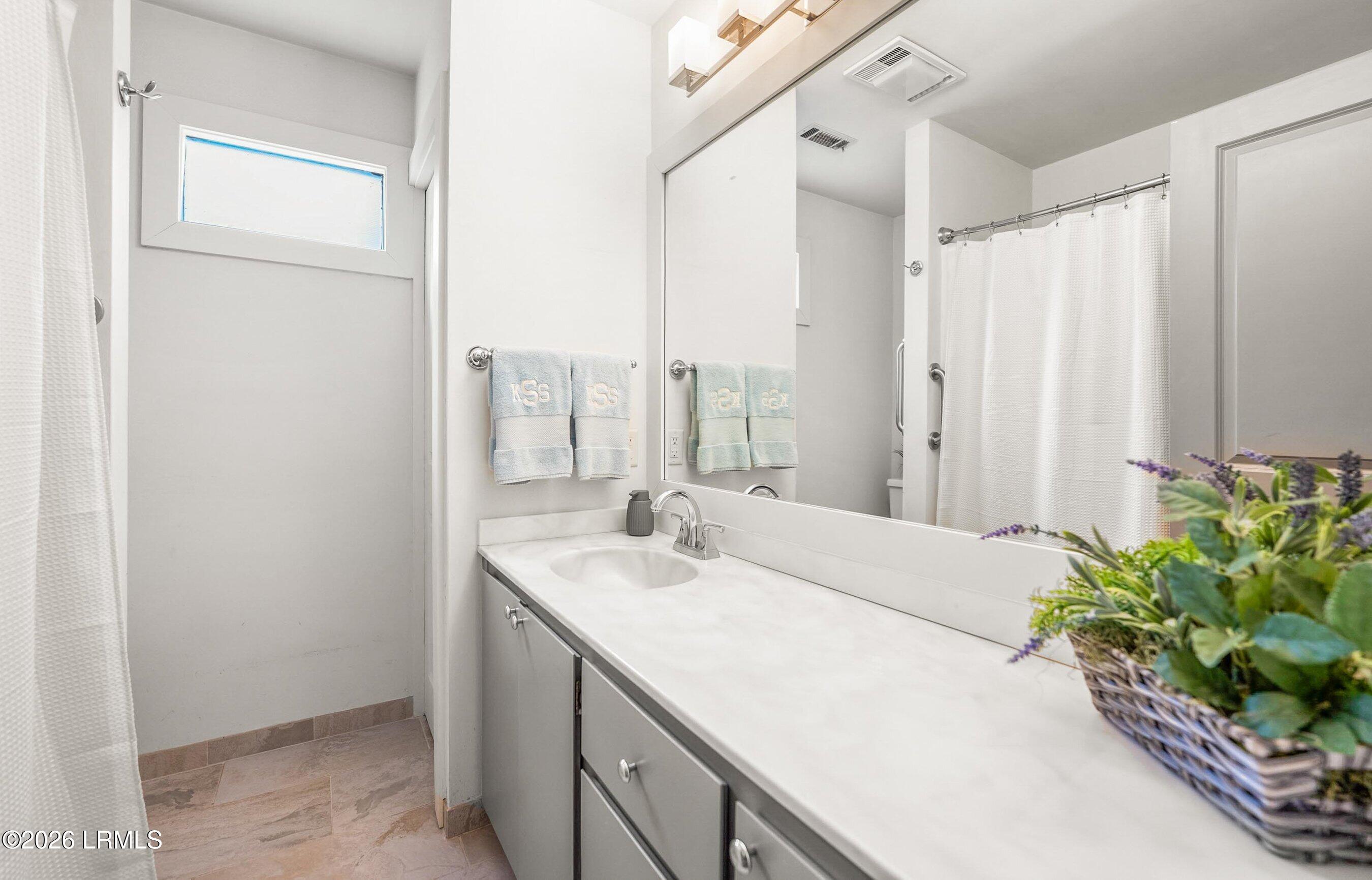 39 Colony Gardens Road, Unit A Beaufort, SC 29907 - Photo 32 of 53 DSC06589-205-1.jpg-SMALL