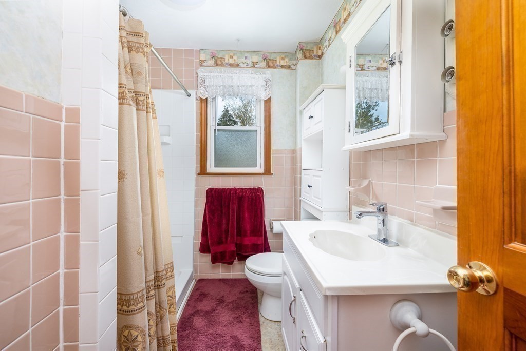 49 NW Road Westfield, MA 01085 - Photo 15 of 31 Gallery Image 15