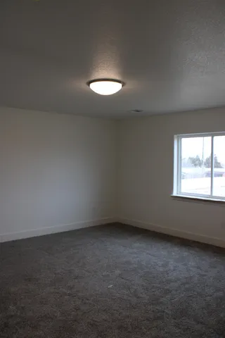 $412,700 | 825 South 6th Avenue, Mills, WY 82644