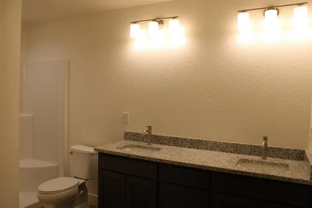 $412,700 | 825 South 6th Avenue, Mills, WY 82644