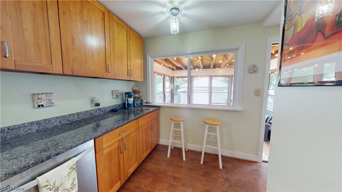 4237 Ellison Road South Euclid, OH 44121 - Photo 9 of 26