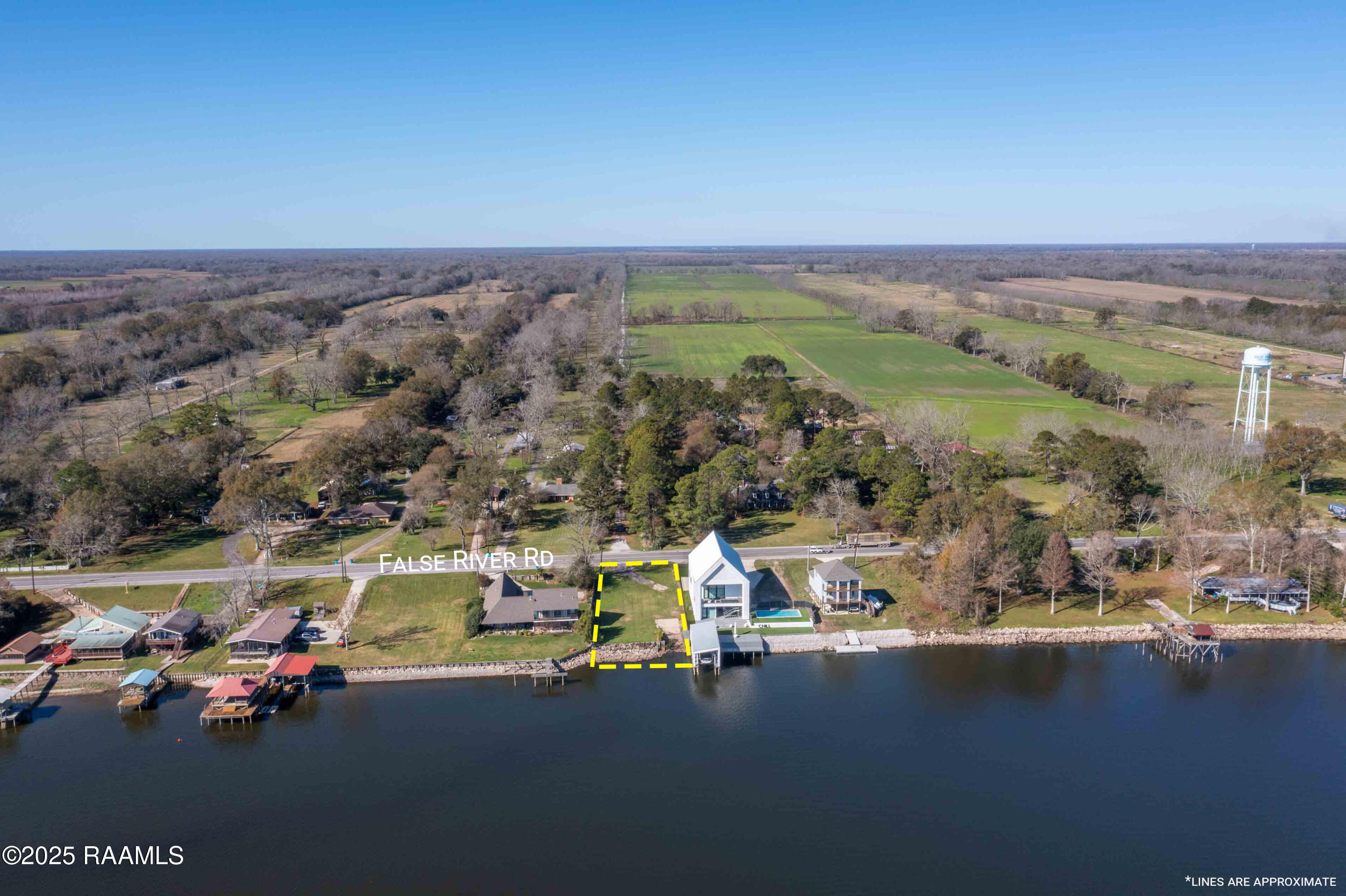 9168 False River Road New Roads, LA 70760 - Photo 13 of 19 9168FalseRiver-8a