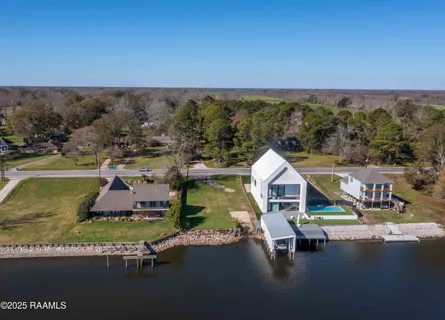 $395,000 | 9168 False River Road, New Roads, LA 70760