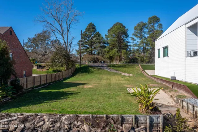 $395,000 | 9168 False River Road, New Roads, LA 70760