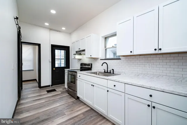 $239,900 | 945 North 5th Street, Reading, PA 19601