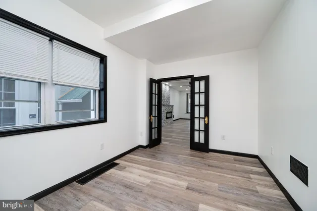 $239,900 | 945 North 5th Street, Reading, PA 19601