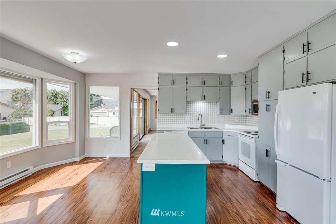 145 View Ridge Circle Wenatchee, WA 98801 - Photo 8 of 21 Gallery Image 8